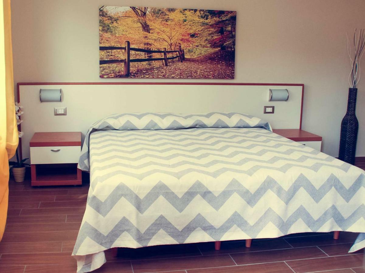 B&B Tina Monte Isola Extérieur photo